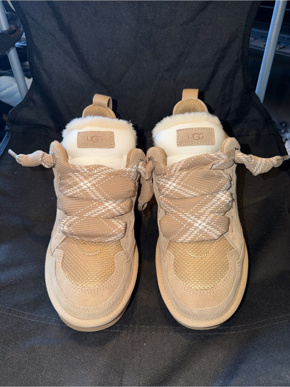 UGG Sneakers